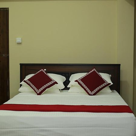 Shanthi Villa Resort Anuradhapura Exterior foto
